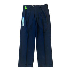 Haggar clothing men’s classic fit pleated dress pant